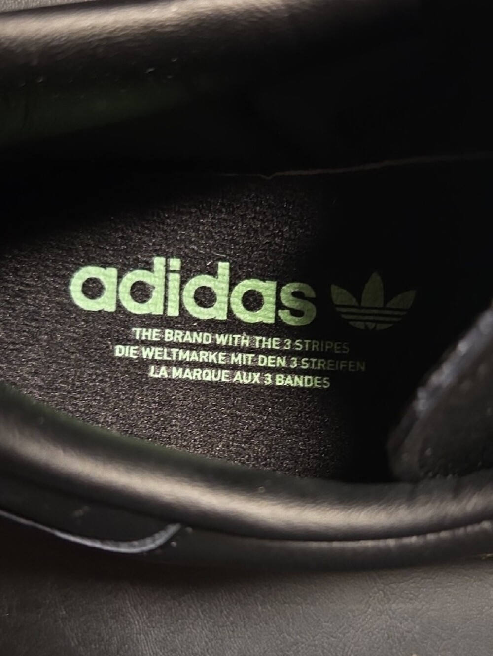 Adidas Sambas Men’s Black Sneakers with Bright Green Stripes - Picture 5 of 5